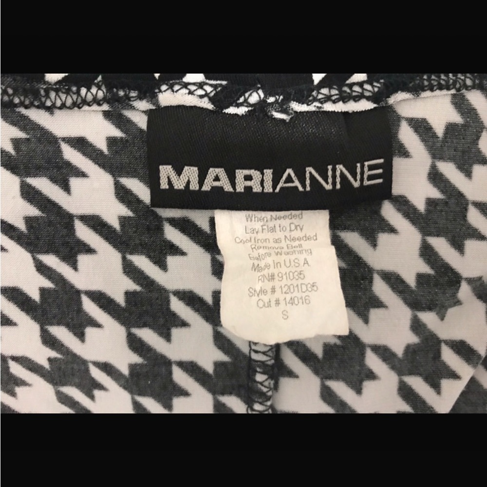 Houndstooth Blouse With Belt Loop Size S - image 3